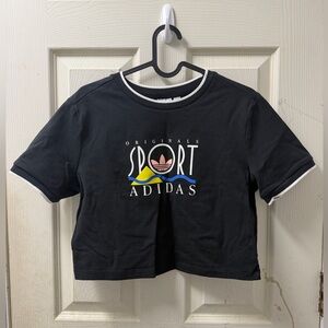 🩵 Adidas Crop Top
